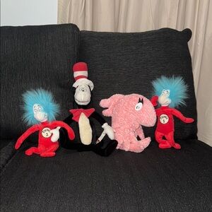 Dr. Seuss Thing 1 and Thing 2 Plush Set